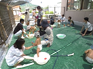 ８月　水あそび